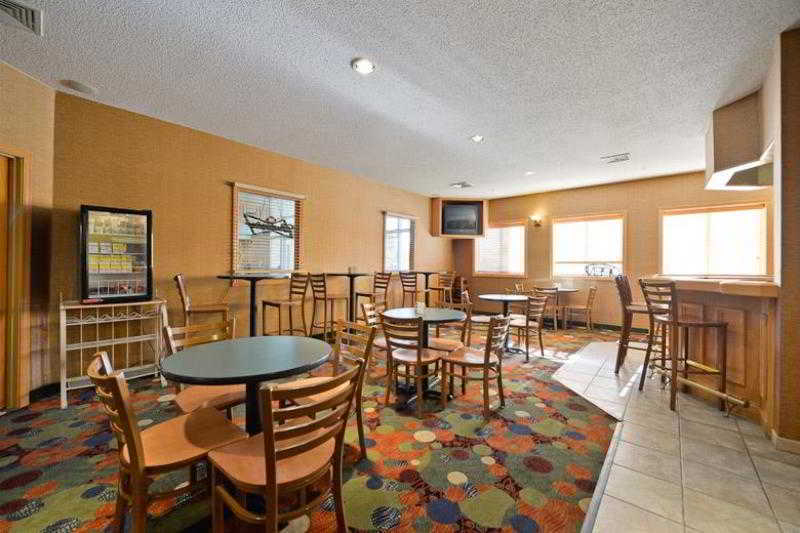 Best Western Circus City Inn Peru Exterior photo