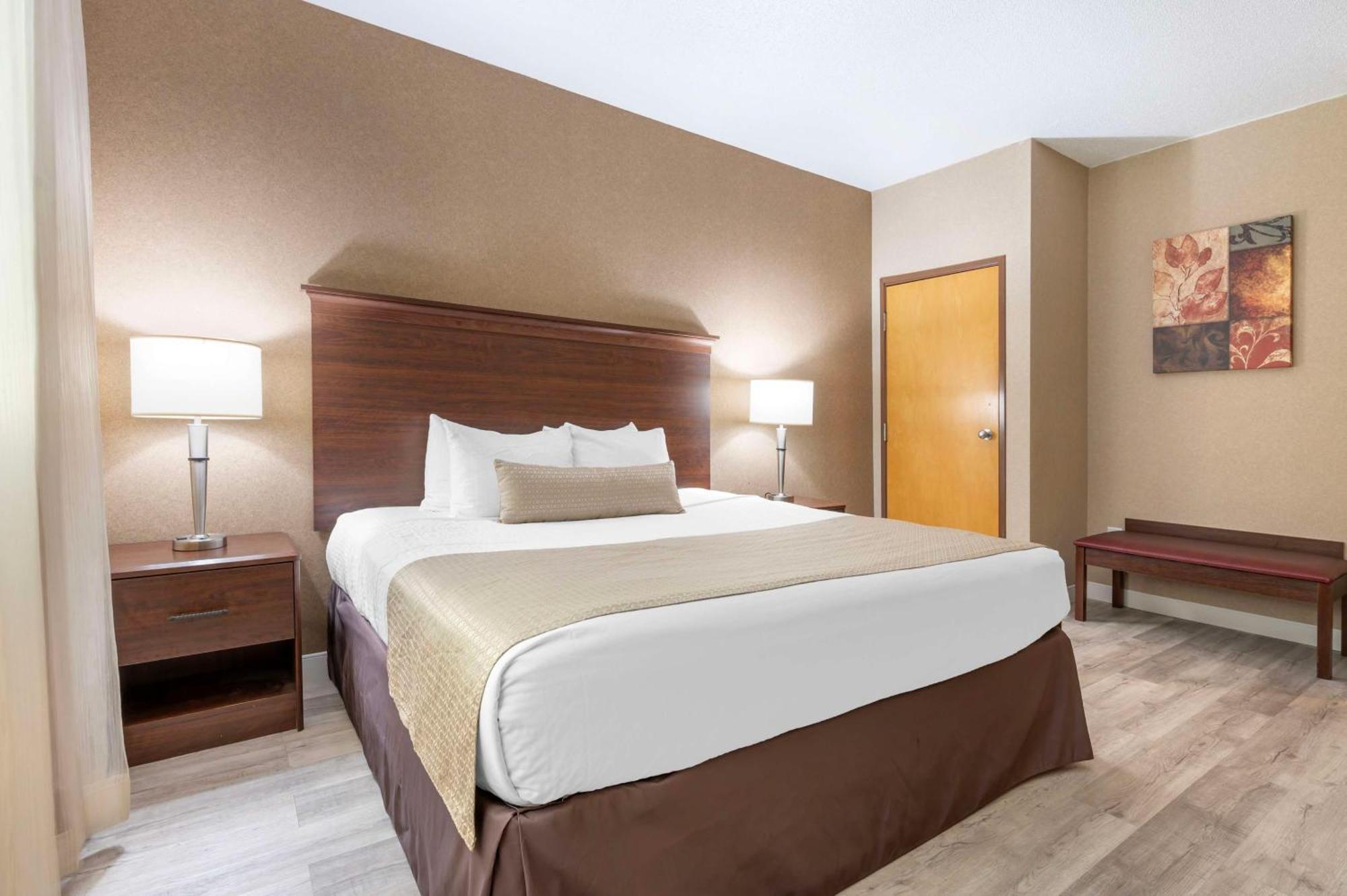 Best Western Circus City Inn Peru Exterior photo