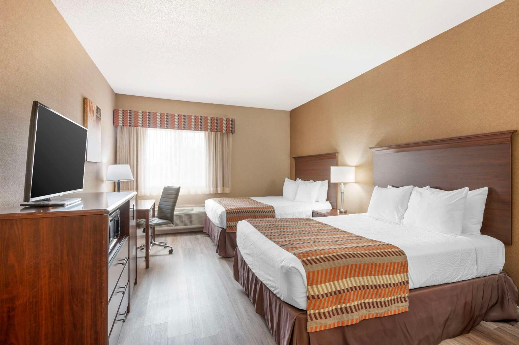 Best Western Circus City Inn Peru Exterior photo